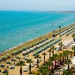 Marina View Seaside Διαμέρισμα Λάρνακα