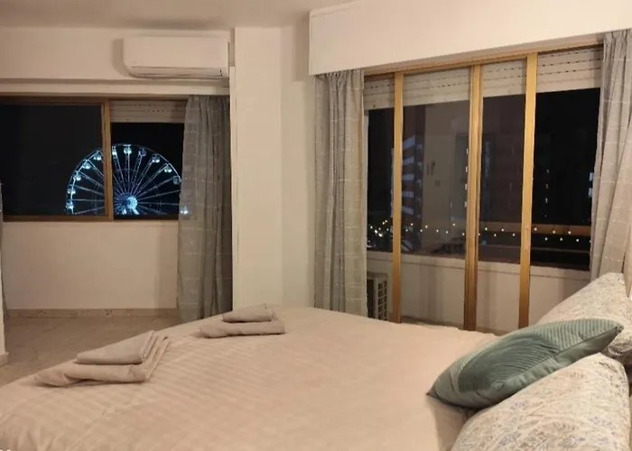 Marina View Seaside דירה לרנקה