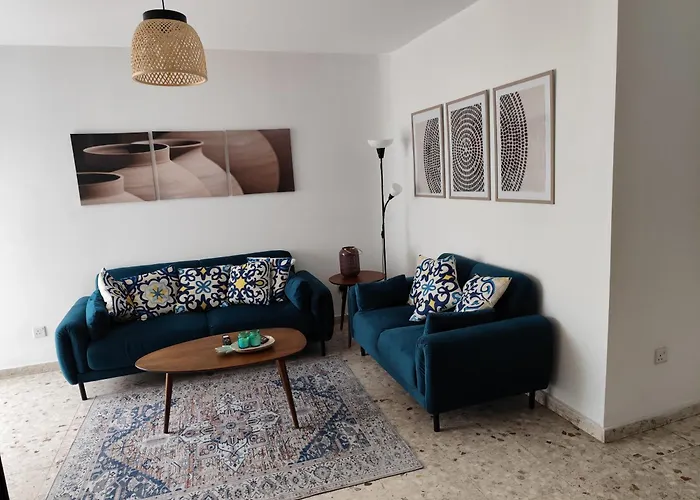 Marina View Seaside לרנקה